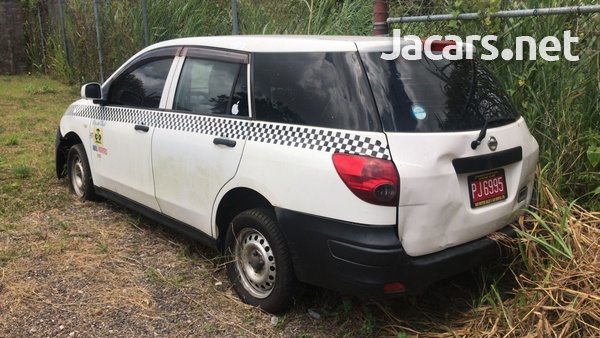 Nissan AD Wagon 1,5L 2013-2