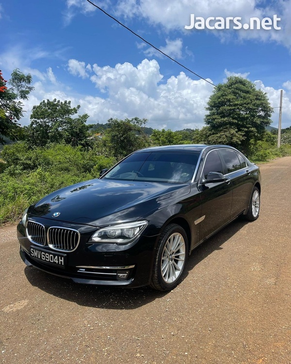 BMW 7-Series 3,0L 2013-11