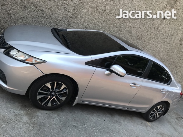Honda Civic 1,8L 2015-3