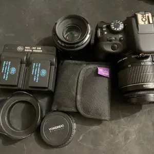 Canon SL1, Kingston
