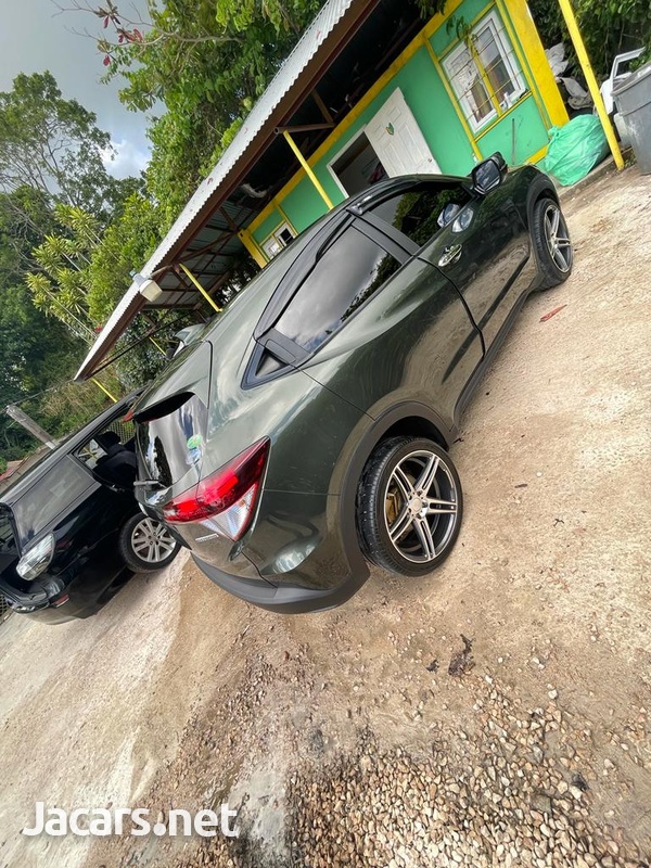 Honda Vezel 1,5L 2014-8