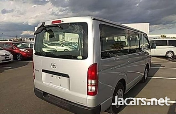 DUAL AC Newly imported 2012 toyota hiace.contact 8762921460-4