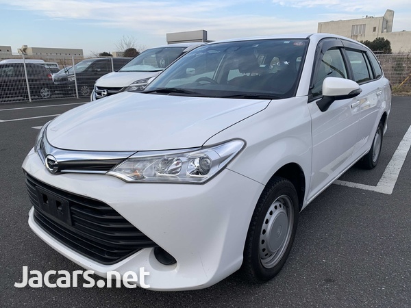 Toyota Fielder 1,5L 2017-1