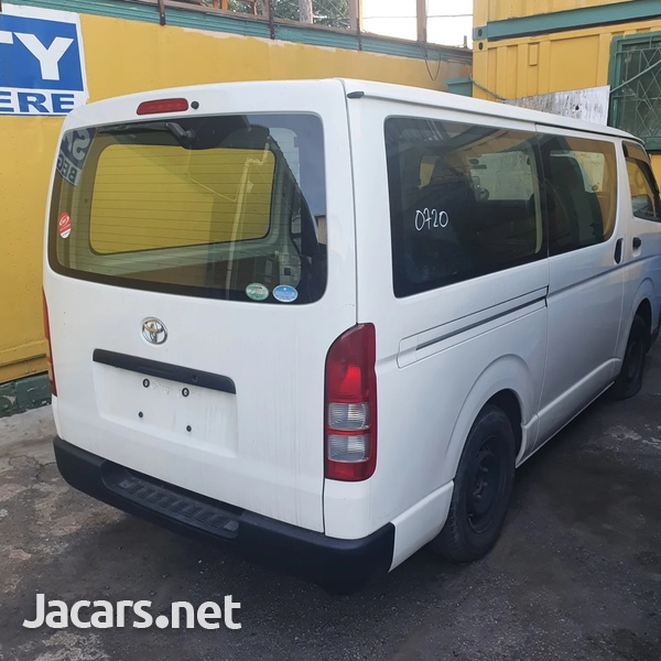 Toyota Hiace 2,2L 2018-3