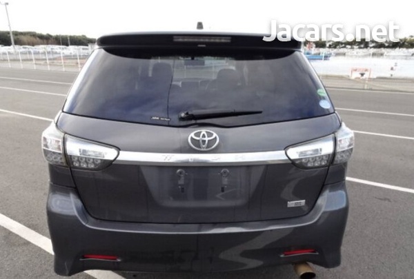 Toyota Wish 1,8L 2013-4