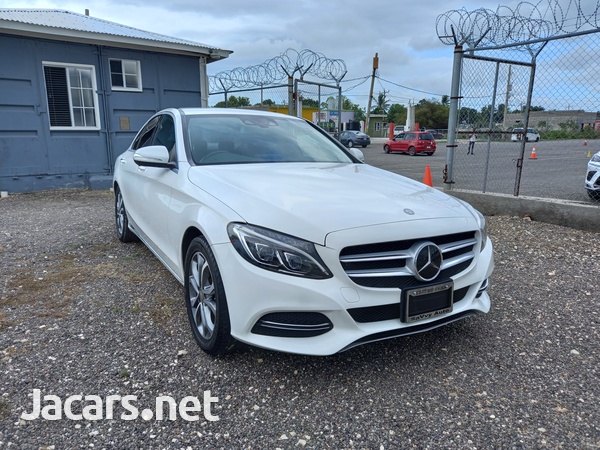Mercedes-Benz C-Class 2,0L 2015-4