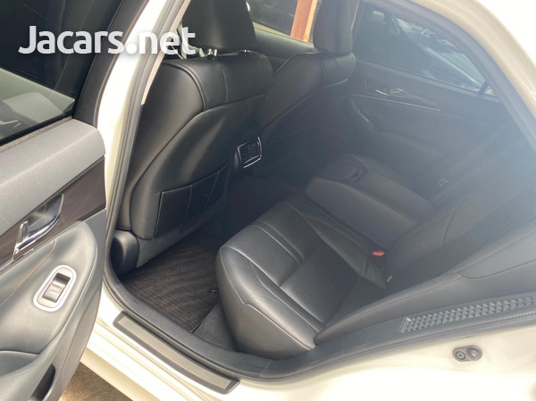 Toyota Crown 2,5L 2016-5