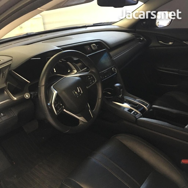 Honda Civic 1,5L 2018-3