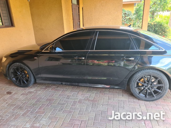 Audi A6 2,0L 2015-4