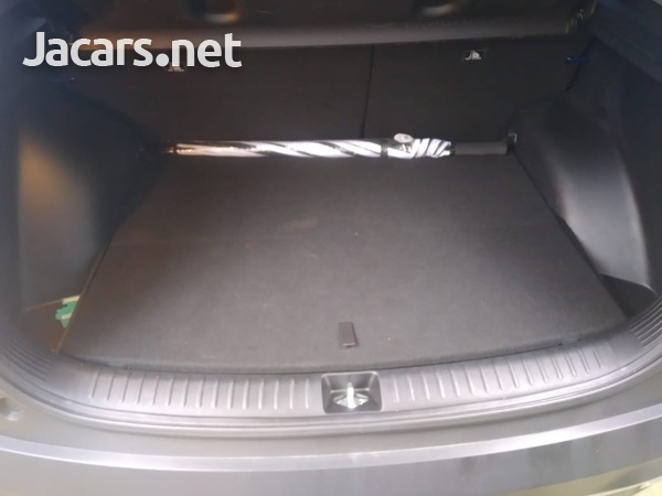 KIA Seltos 1,5L 2022-14