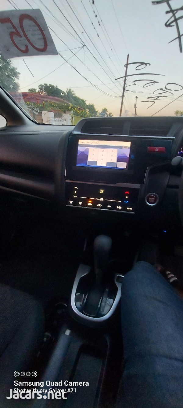 Honda Fit 1,3L 2016-9