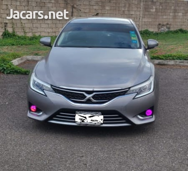 Toyota Mark X 2,5L 2015-1
