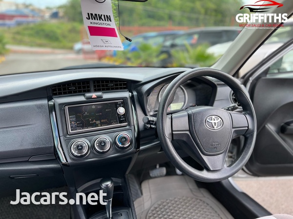 Toyota Axio 1,5L 2017-11