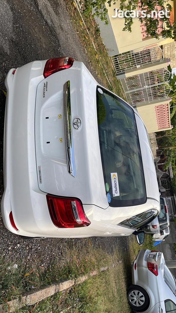 Toyota Axio 1,5L 2017-3