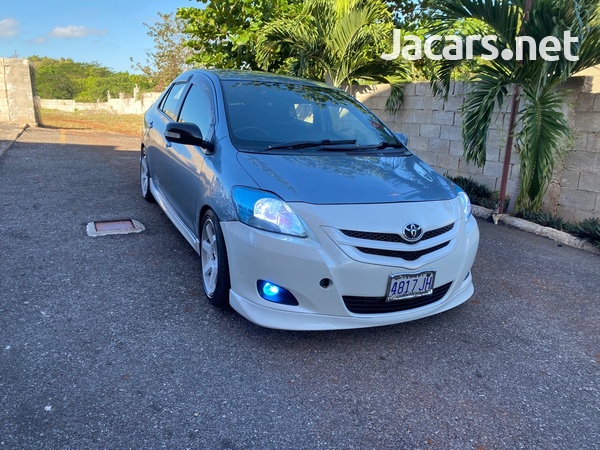 Toyota Belta 1,6L 2010-4
