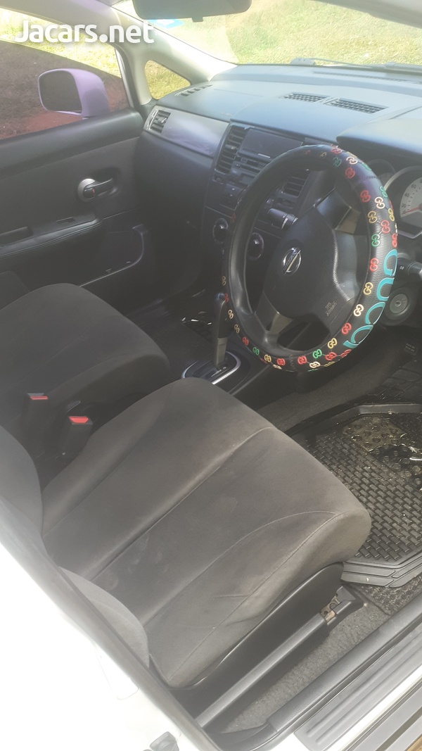 Nissan Tiida 1,5L 2008-1