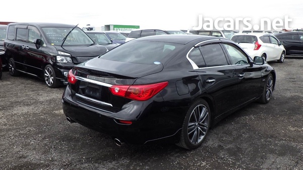 Nissan Skyline 3,5L 2014-8