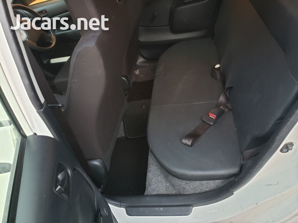 Toyota Probox 1,3L 2017-11