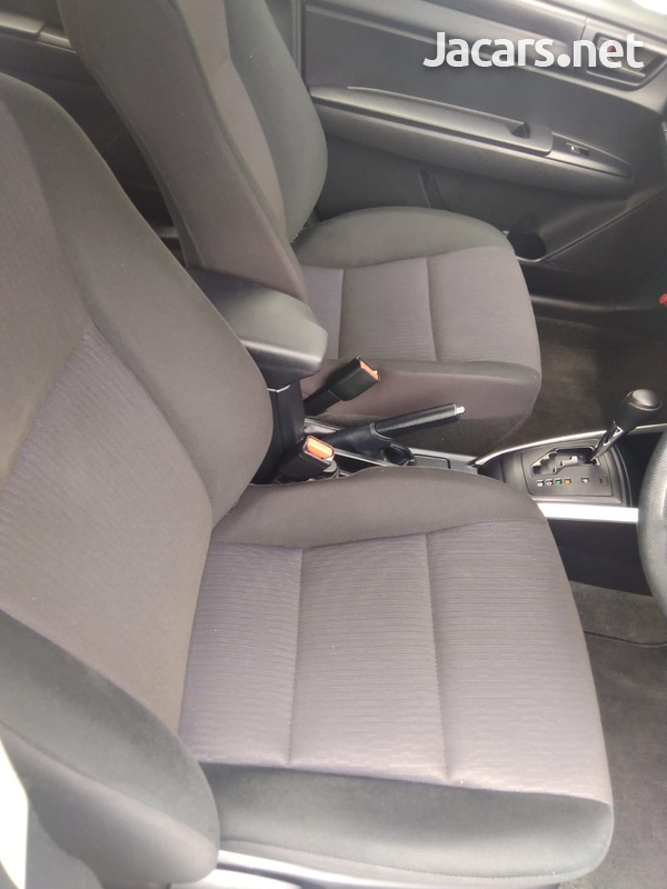 Toyota Fielder 1,5L 2016-6