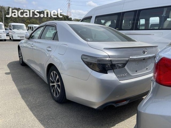 Toyota Mark X 2,5L 2017-5
