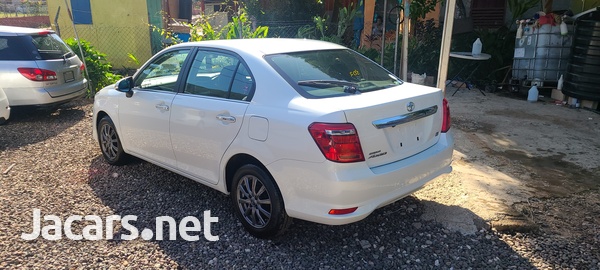 Toyota Axio 1,5L 2016-8