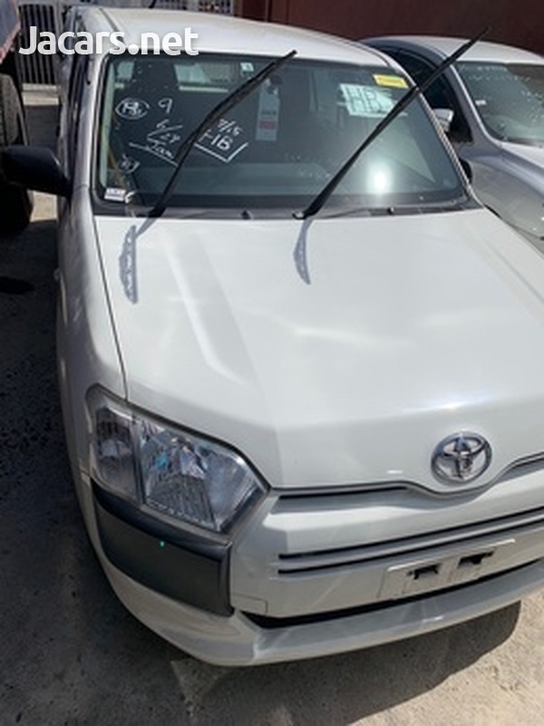 Toyota Probox 1,5L 2016-2