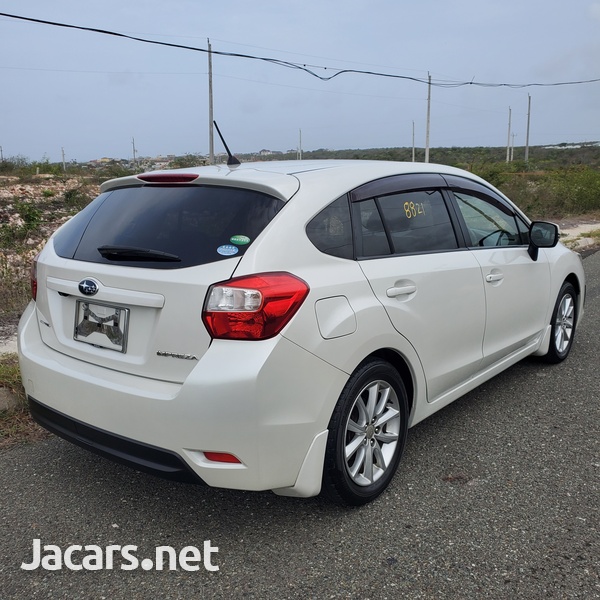 Subaru Impreza 2,0L 2013-5