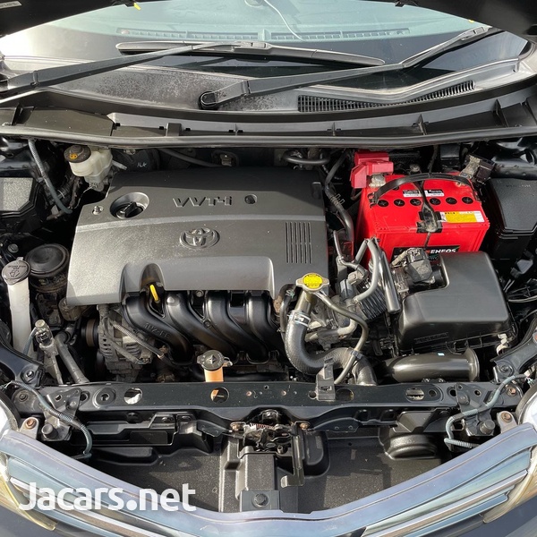 Toyota Fielder 1,5L 2013-9