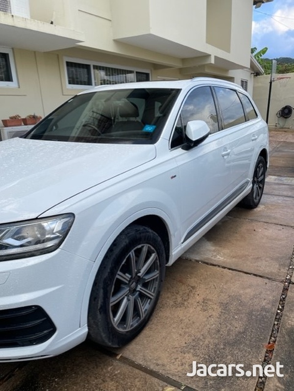 Audi Q7 2,0L 2016-3