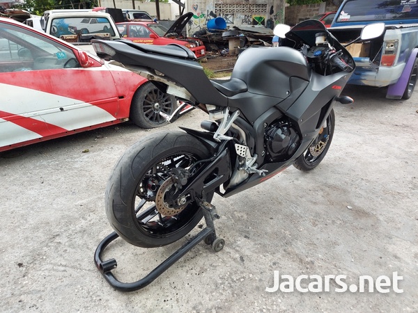 2020 Cbr 600-6
