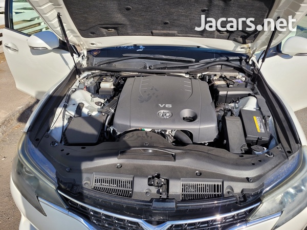 Toyota Mark X 2,4L 2013-1