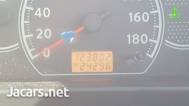 Nissan AD Wagon 1,7L 2013-4