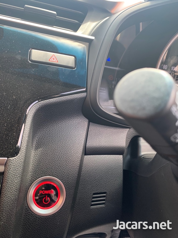 Honda Fit 1,5L 2017-8