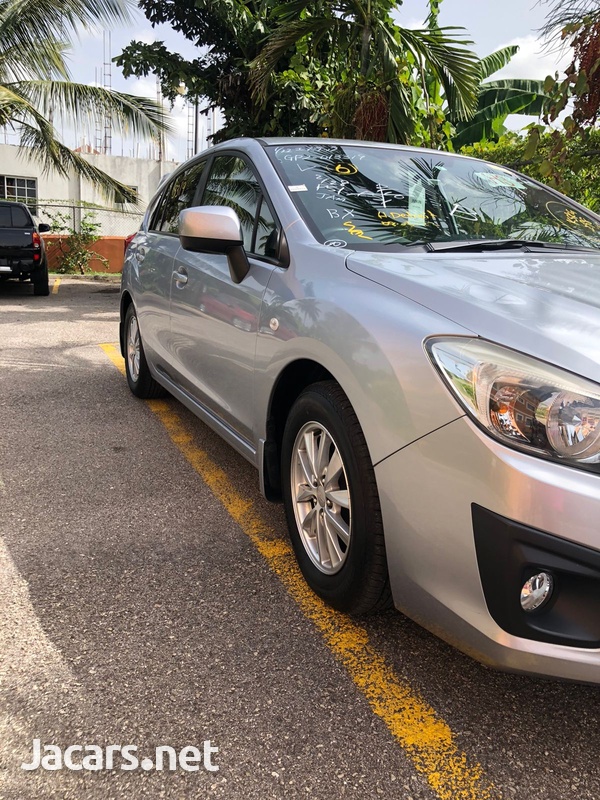Subaru Impreza 2,0L 2013-4