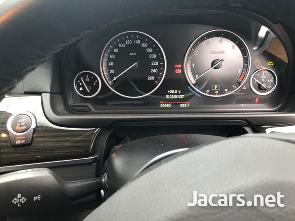 BMW 5-Series 2,0L 2016-11