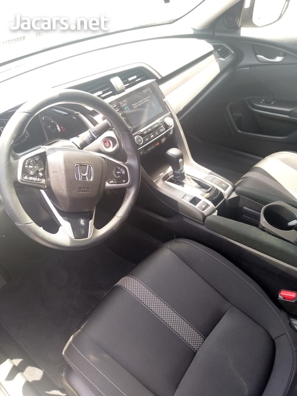 Honda Civic 2,0L 2020-10