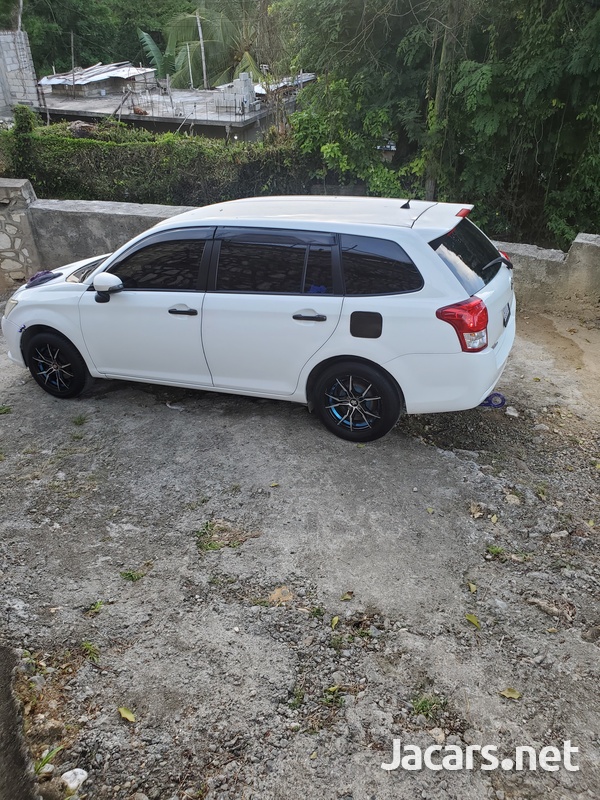 Toyota Corolla 2,0L 2013-4