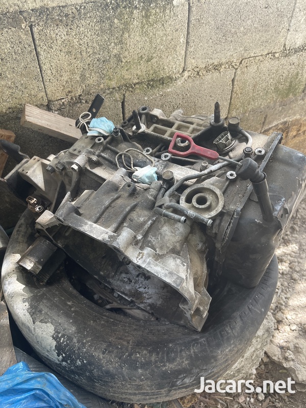 Mitsubishi OR Hyundai Sonata Transmission-1
