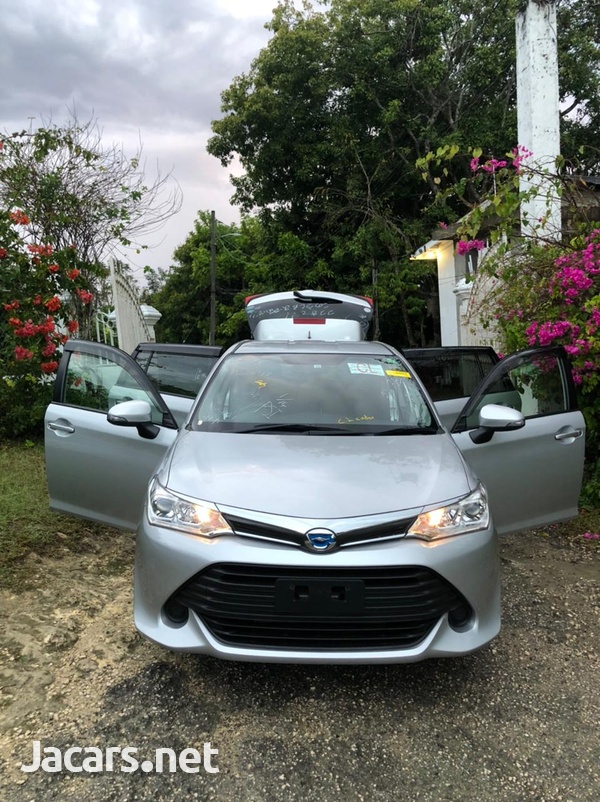Toyota Fielder 1,8L 2016-2
