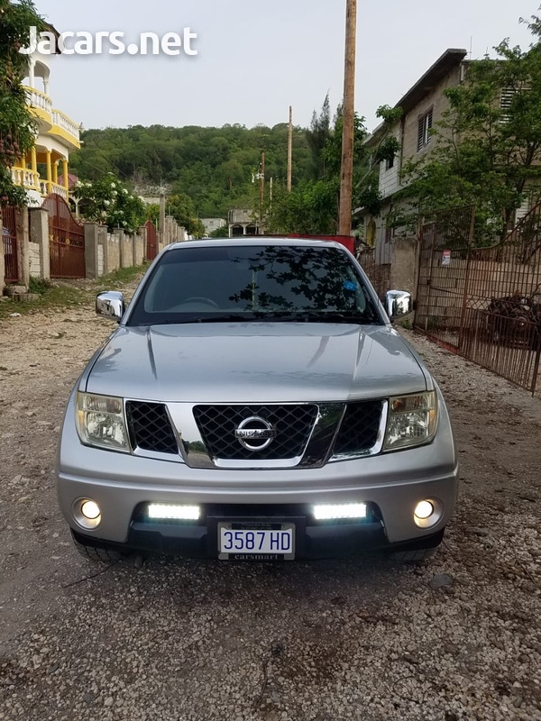 Nissan Navara 2,0L 2009-1