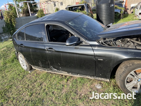 BMW 3-Series 2,0L 2013-2