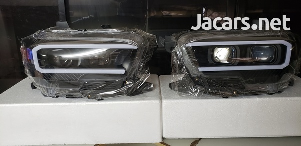 16-22 Toyota Tacoma Headlight LED Projector Headlights-1