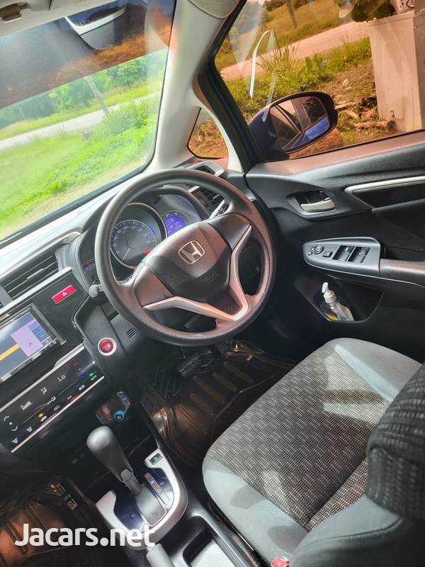 Honda Fit 1,5L 2015-6