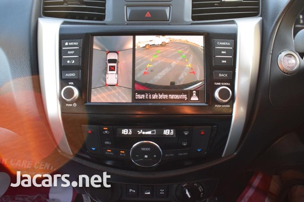 Nissan Navara 2,3L 2019-8