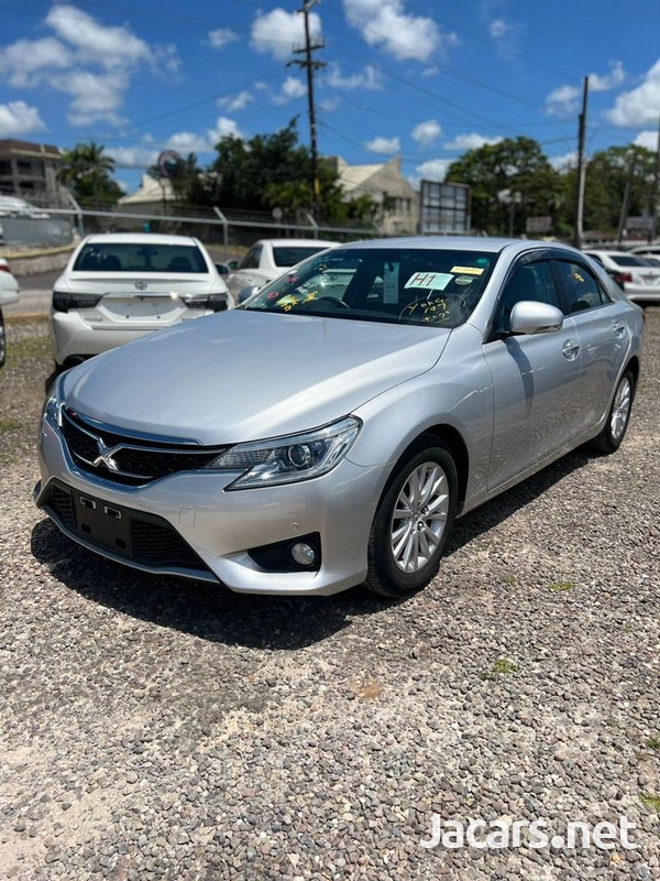 Toyota Mark X 2,5L 2014-1