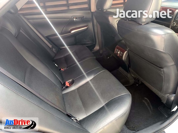 Toyota Camry 2,0L 2014-9