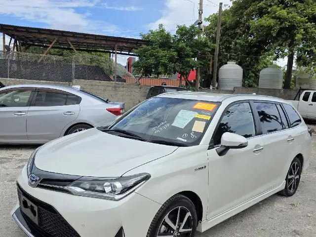 Toyota Fielder