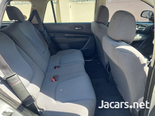 Nissan Wingroad 1,5L 2014-7
