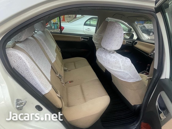 Toyota Axio 1,5L 2013-2