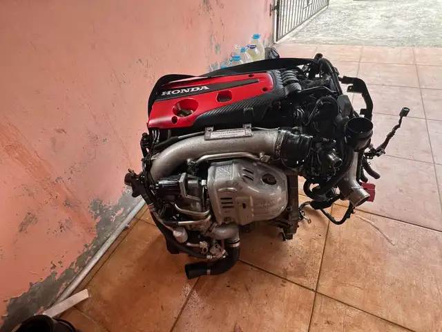 2019 Type R Engine and parts, Manchester
